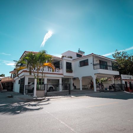 נגואה Hotel Juliana מראה חיצוני תמונה