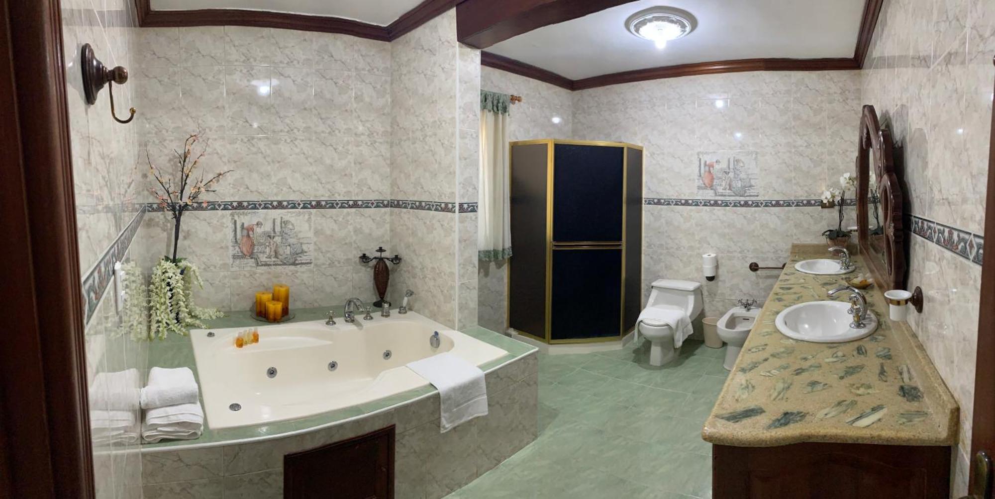 נגואה Hotel Juliana מראה חיצוני תמונה