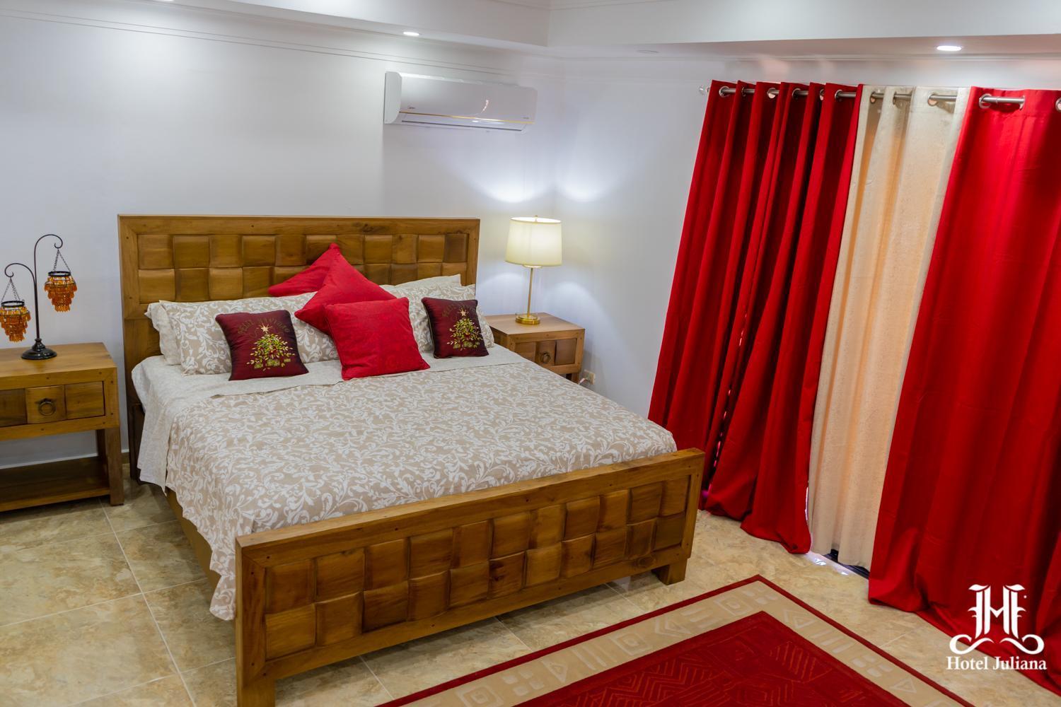 נגואה Hotel Juliana מראה חיצוני תמונה
