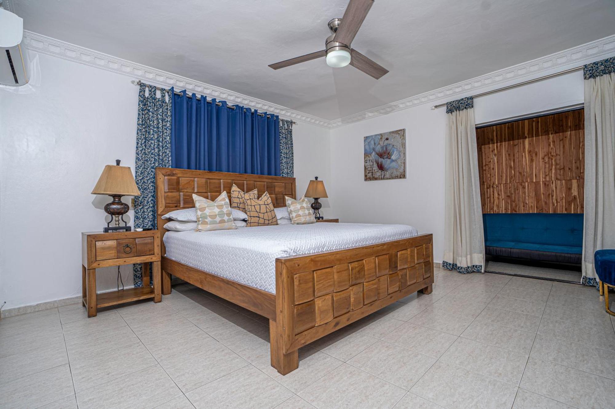 נגואה Hotel Juliana מראה חיצוני תמונה