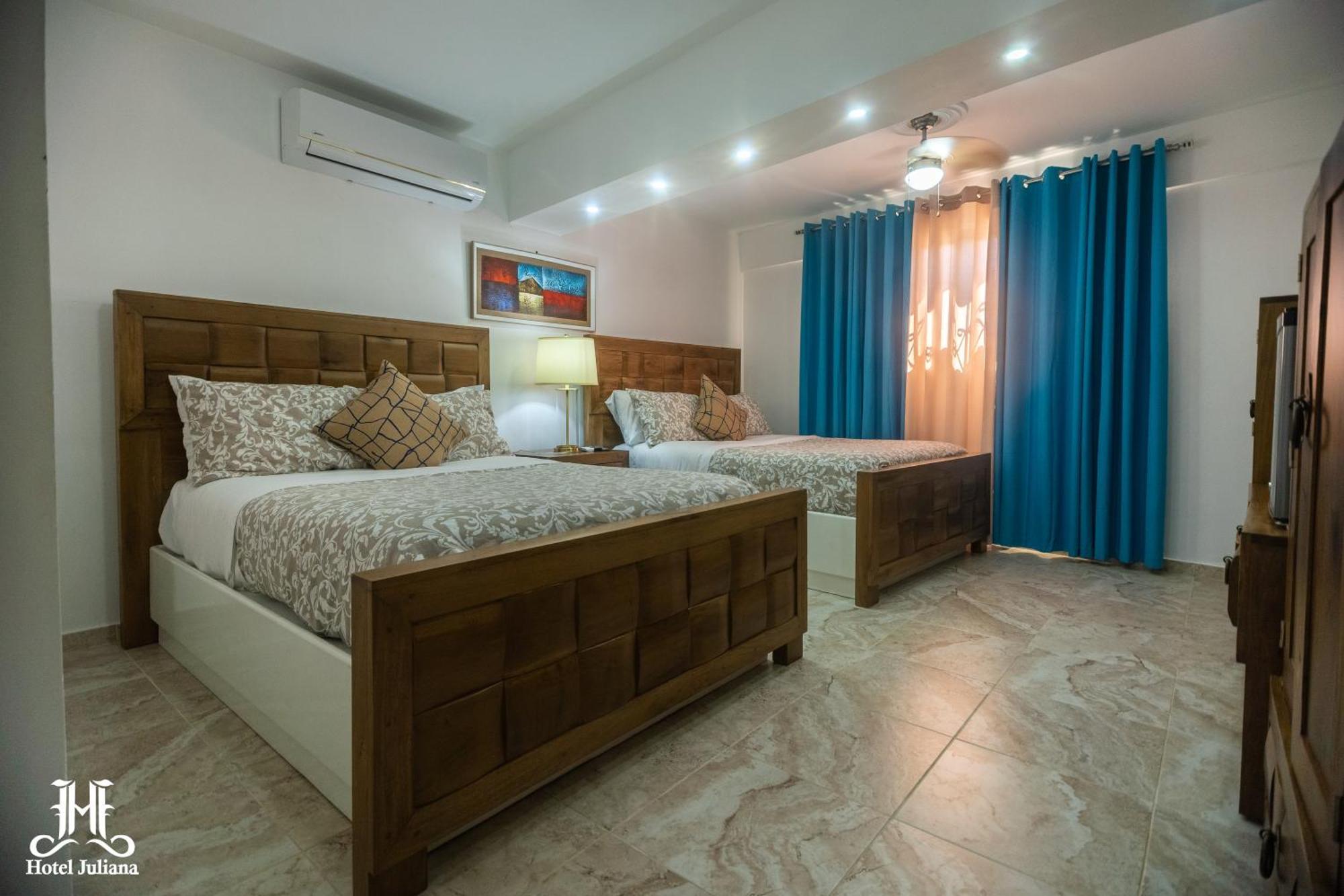 נגואה Hotel Juliana מראה חיצוני תמונה