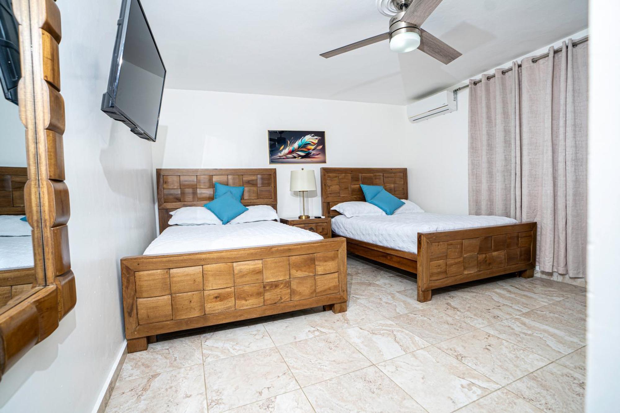 נגואה Hotel Juliana מראה חיצוני תמונה